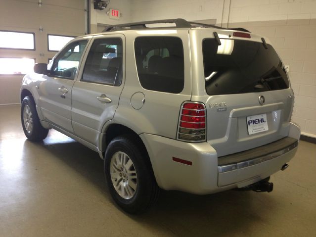 2006 Mercury Mariner 4DR SDN S AT
