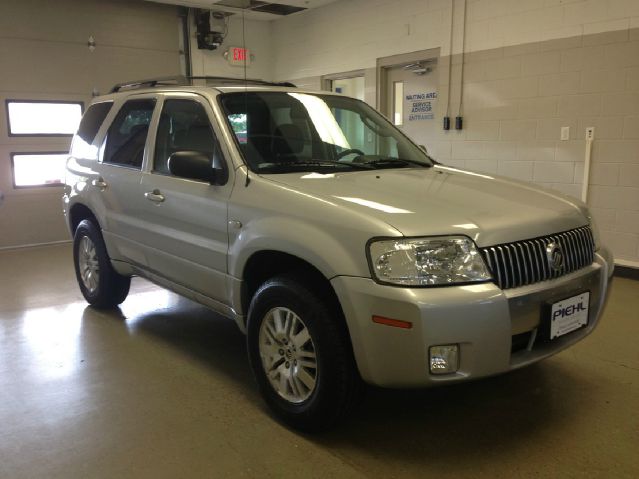 2006 Mercury Mariner 4DR SDN S AT