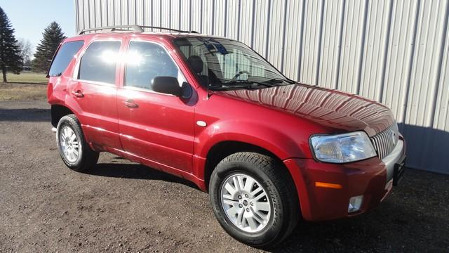2007 Mercury Mariner Sidewalk Edition Cab