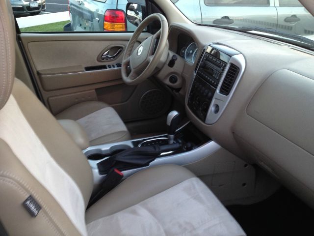 2007 Mercury Mariner 4DR SDN S AT