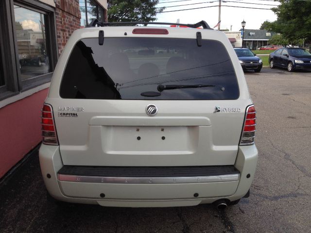 2007 Mercury Mariner LX Auto V6