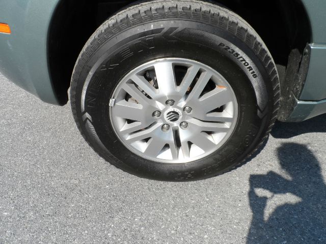 2007 Mercury Mariner 4DR SDN S AT