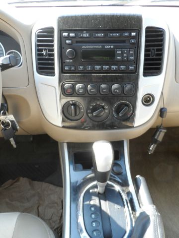 2007 Mercury Mariner 4DR SDN S AT