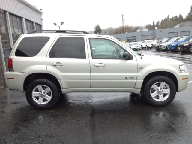 2007 Mercury Mariner ESi