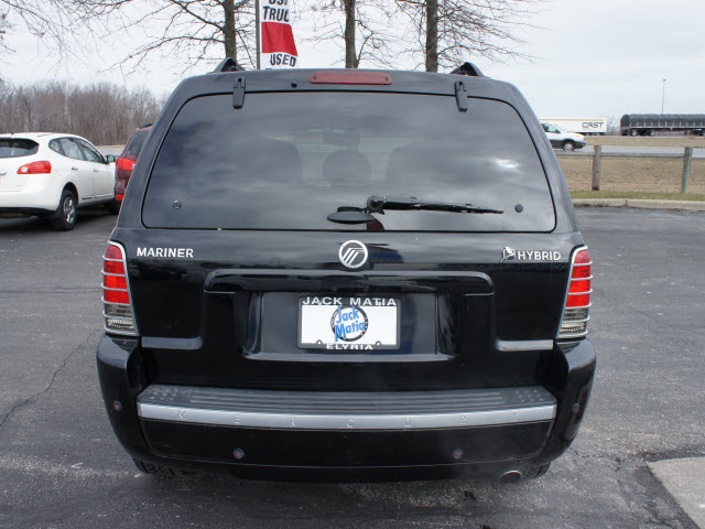 2007 Mercury Mariner ESi