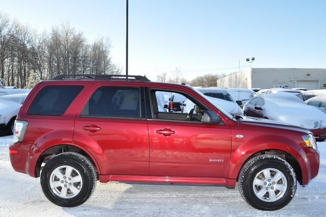 2008 Mercury Mariner XLE AWD Van