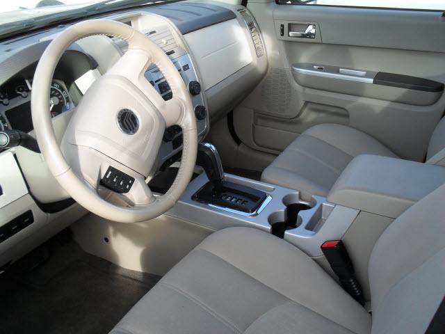 2008 Mercury Mariner Red Line