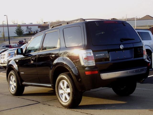 2008 Mercury Mariner XLE AWD Van
