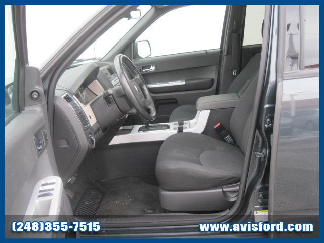 2008 Mercury Mariner XLE AWD Van
