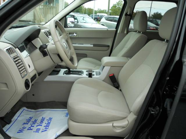 2008 Mercury Mariner Coupe