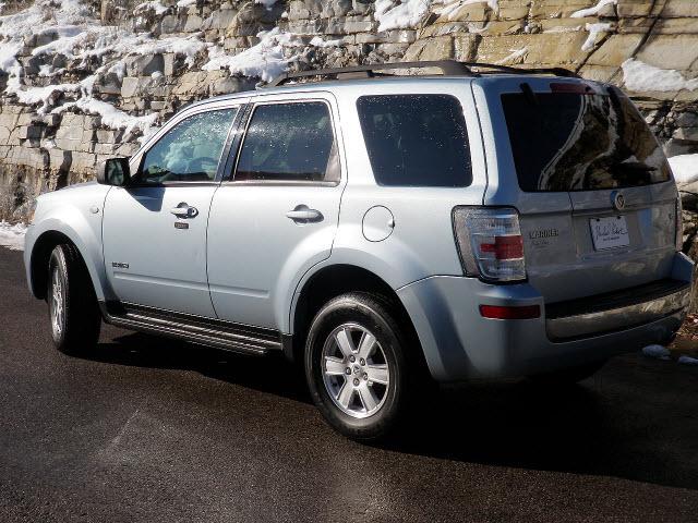 2008 Mercury Mariner Red Line