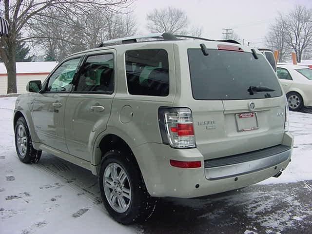 2008 Mercury Mariner 22