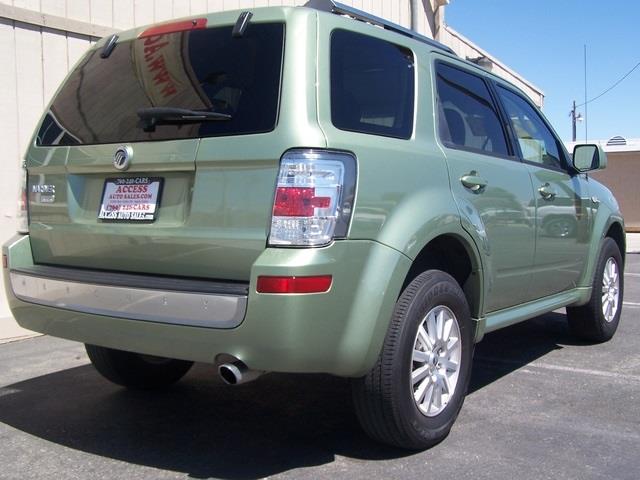 2009 Mercury Mariner XLE AWD Van