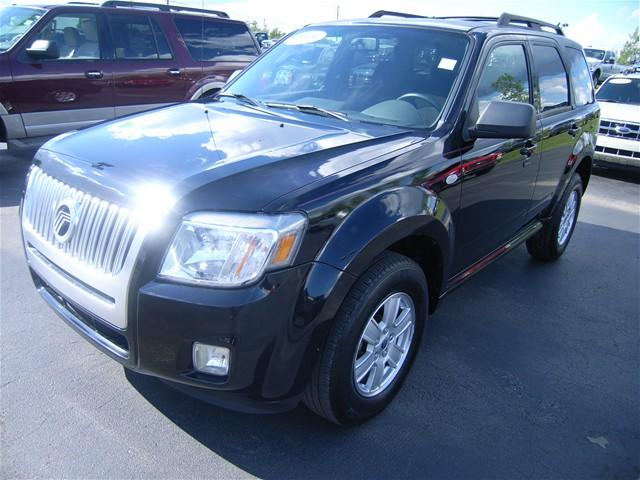 2009 Mercury Mariner Red Line