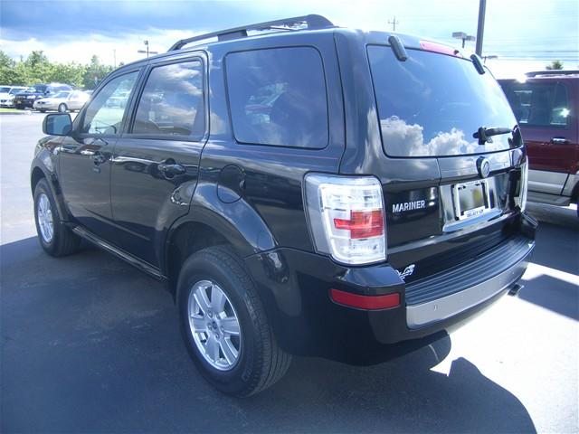 2009 Mercury Mariner Red Line
