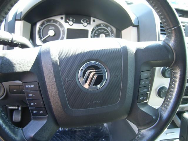 2009 Mercury Mariner Red Line