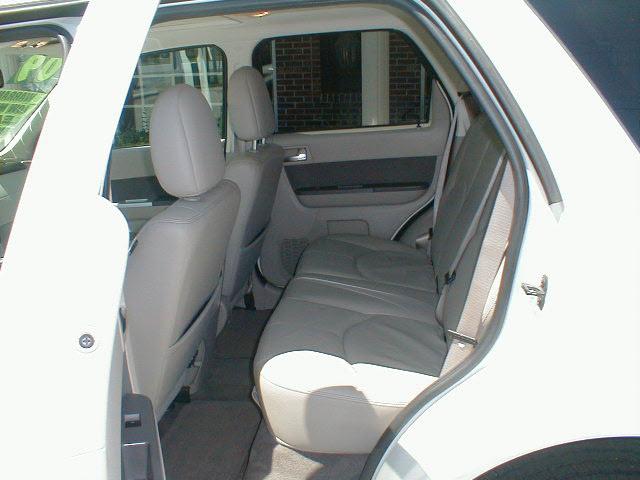 2009 Mercury Mariner XLE AWD Van