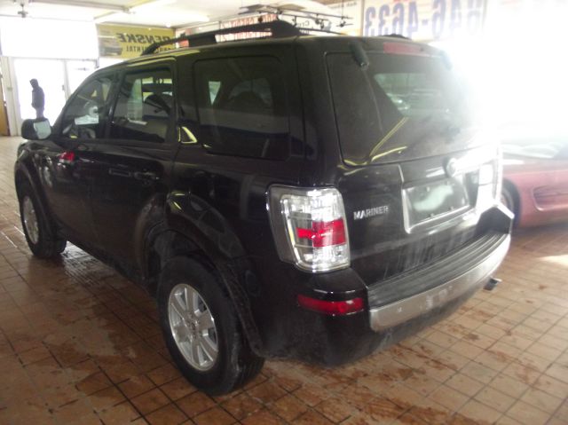 2009 Mercury Mariner XLE AWD Van