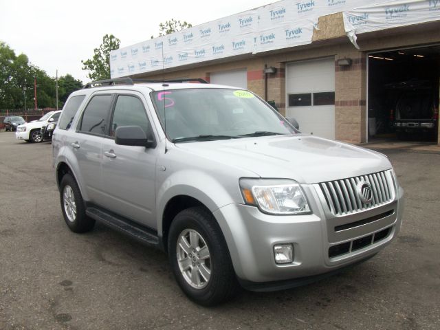 2009 Mercury Mariner XLE AWD Van