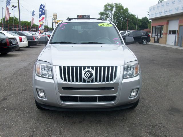 2009 Mercury Mariner XLE AWD Van