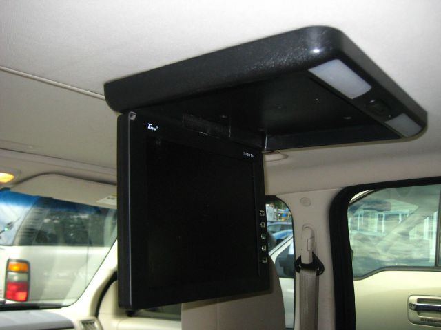 2009 Mercury Mariner XLE AWD Van