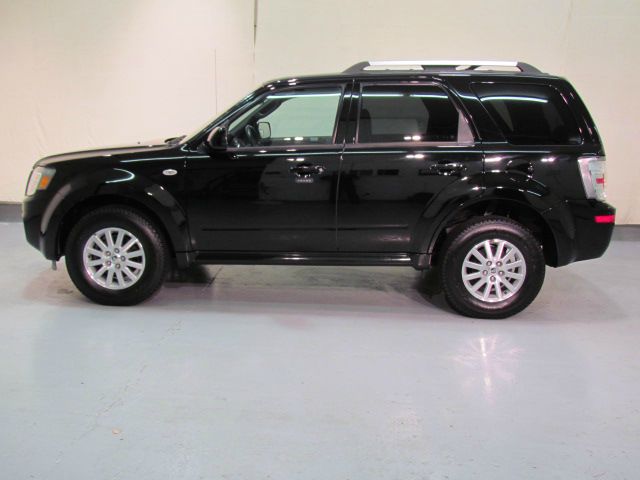 2009 Mercury Mariner 143.5 Truck