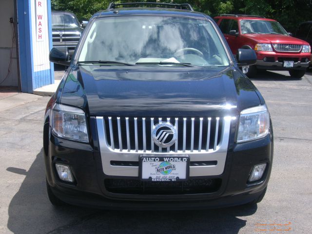 2009 Mercury Mariner 143.5 Truck