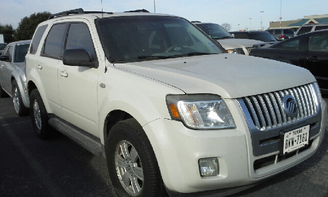 2009 Mercury Mariner XLE AWD Van