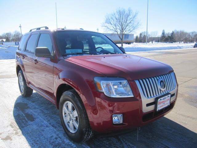 2010 Mercury Mariner Coupe