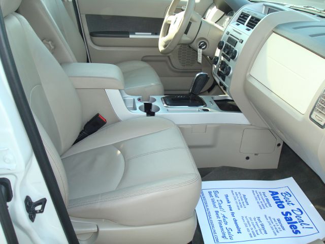 2010 Mercury Mariner XLE AWD Van