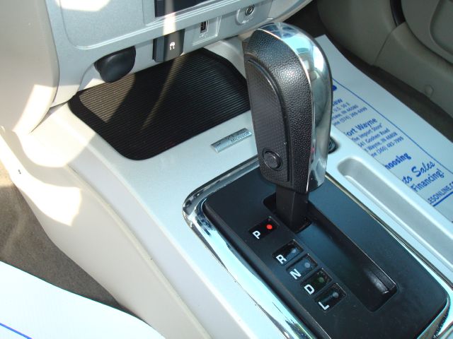 2010 Mercury Mariner XLE AWD Van