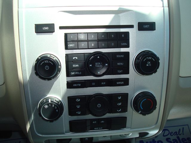 2010 Mercury Mariner XLE AWD Van