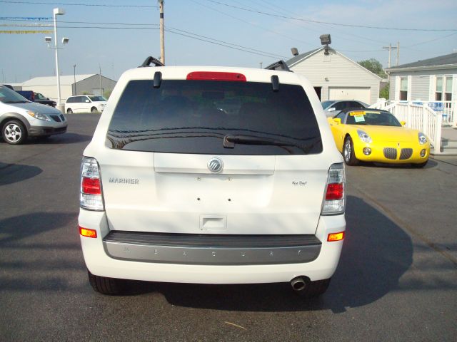 2010 Mercury Mariner XLE AWD Van