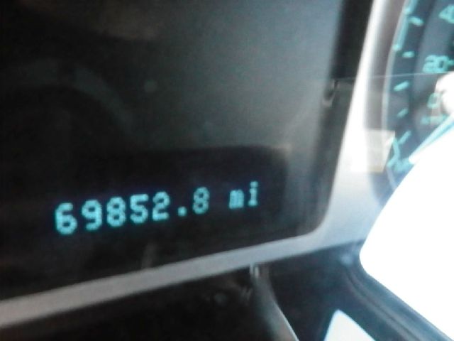 2010 Mercury Mariner 5dr 7-pass Van LE AWD (SE)