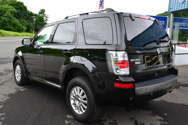 2011 Mercury Mariner 2WD Crewmax 145.7 5.7L SR5