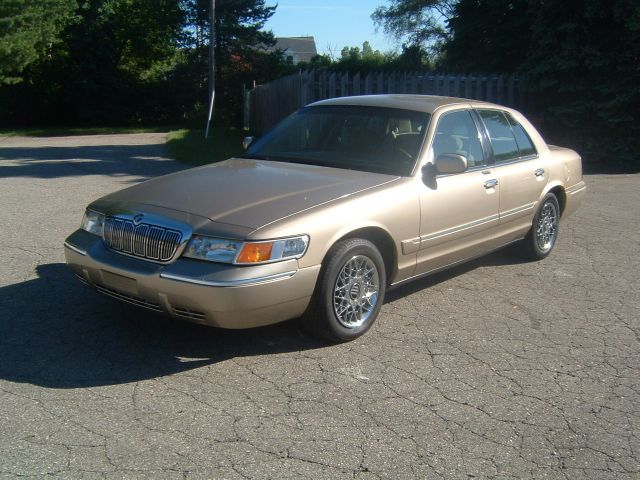 2000 Mercury Marquis XLS
