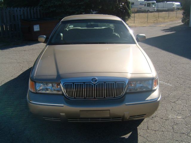 2000 Mercury Marquis XLS