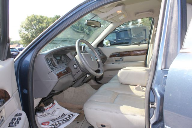 2007 Mercury Marquis Touring W/nav.sys