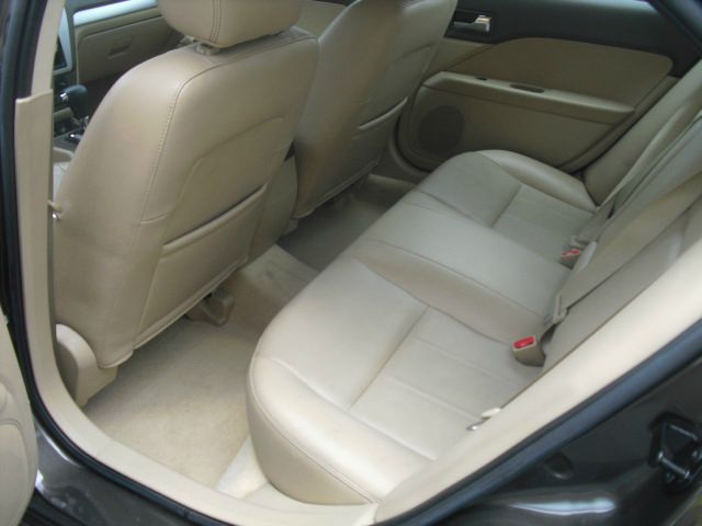 2006 Mercury Milan 4WD Crew Cab LS