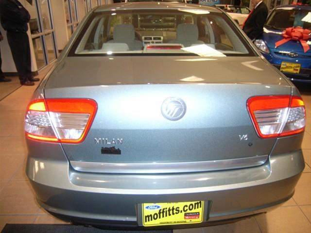 2006 Mercury Milan Red Line