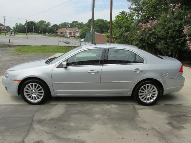 2006 Mercury Milan > 1,695 Down 90 Weekly