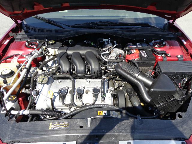 2006 Mercury Milan Red Line