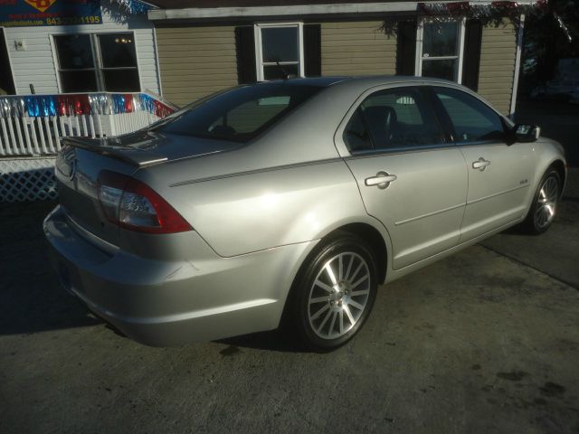 2008 Mercury Milan XLE Van