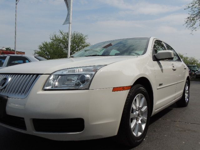 2008 Mercury Milan XLE Van