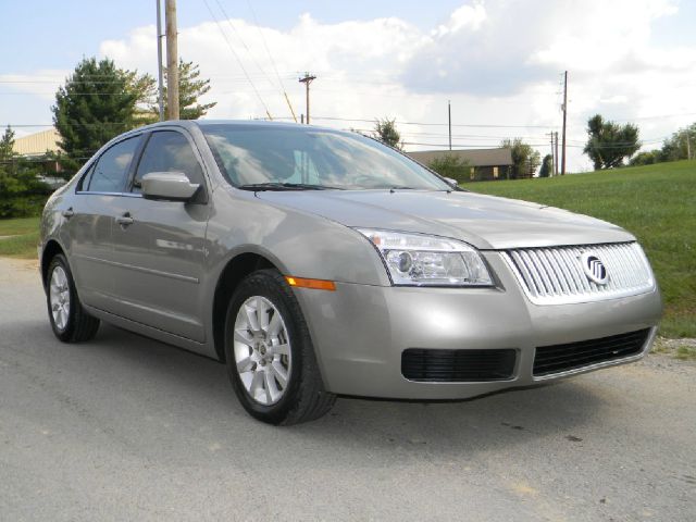 2009 Mercury Milan XLE Van