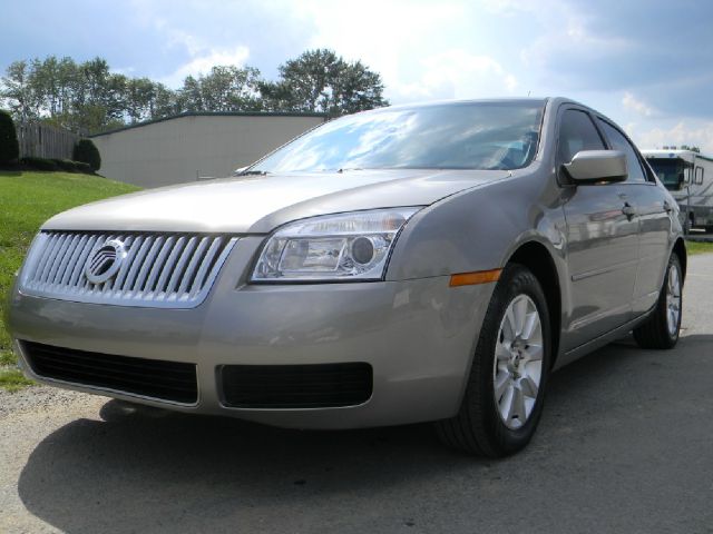 2009 Mercury Milan XLE Van