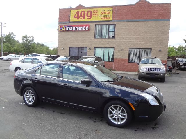 2010 Mercury Milan XLE Van