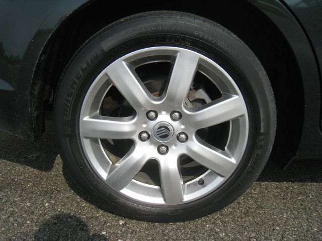 2010 Mercury Milan Silverado Z-71