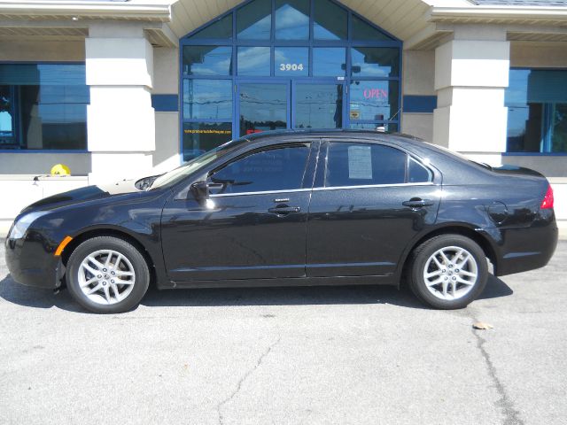 2010 Mercury Milan XLE Van