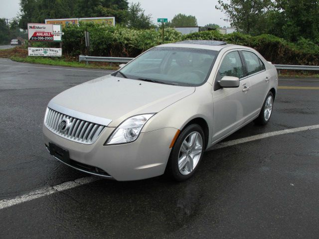 2010 Mercury Milan XLE Van